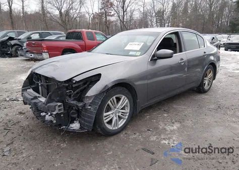2013 Infiniti G37X из США, поврежденный, VIN JN1CV6AR1DM351466